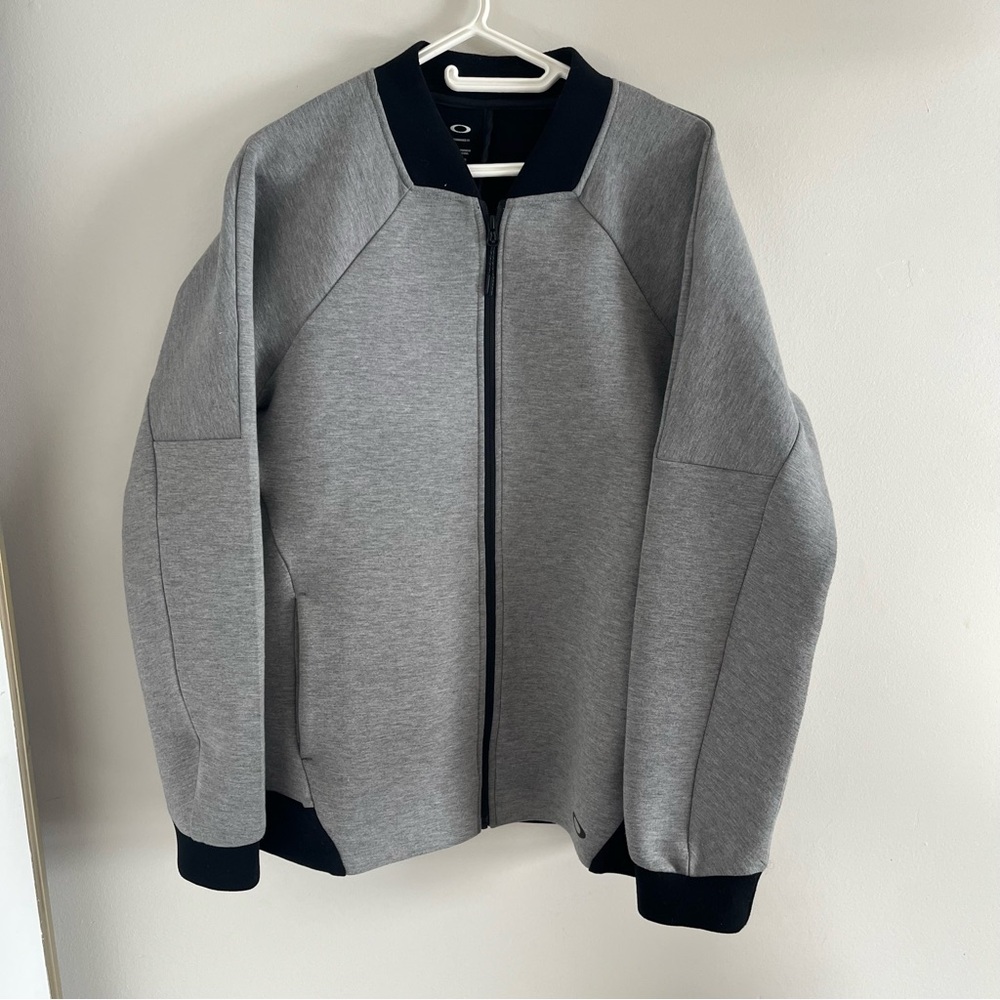 Oakley Performance Line Gray Bomber Jacket
